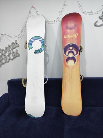 Used Burton Snowboards Lot de 2 bike — image 2 of 12