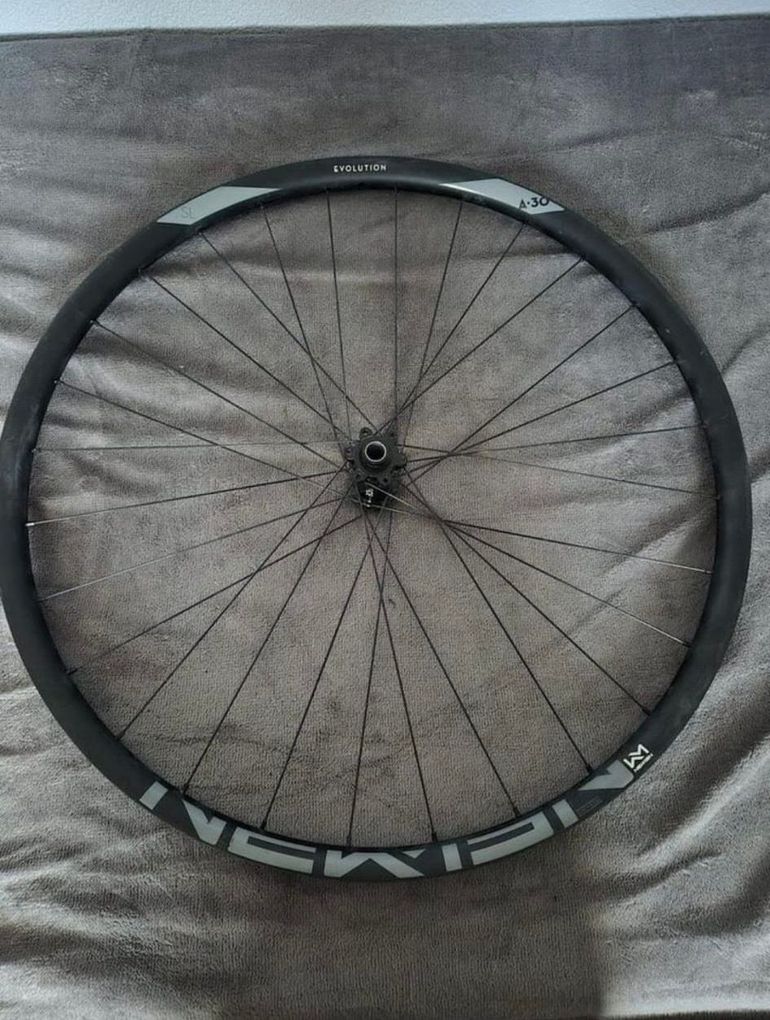 Used 2025 Newmen Evolution SL A.30 29" Wheelset bike — image 10 of 12
