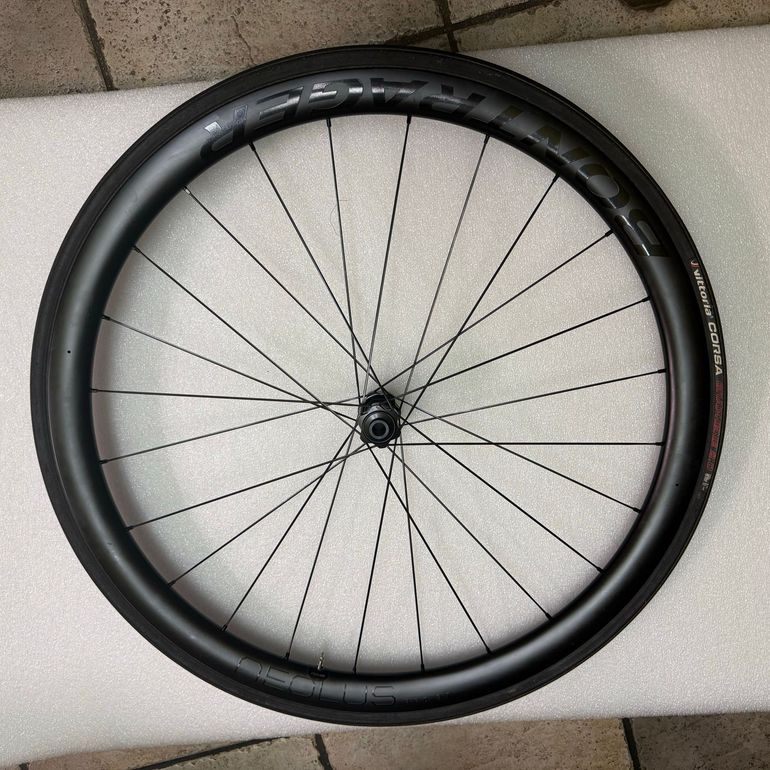 Used 2023 aerolus pro 37 bike — image 1 of 5