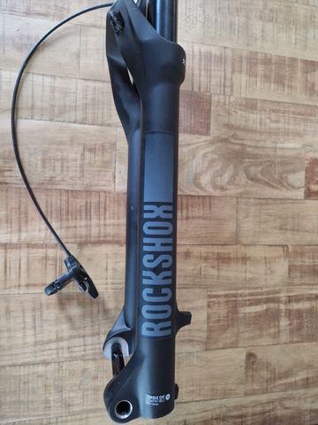 Used 2025 RockShox Recon 100 mm bike — image 3 of 5