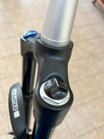 2025 SunTour Fork bike de segunda mano — imagen 7 de 13
