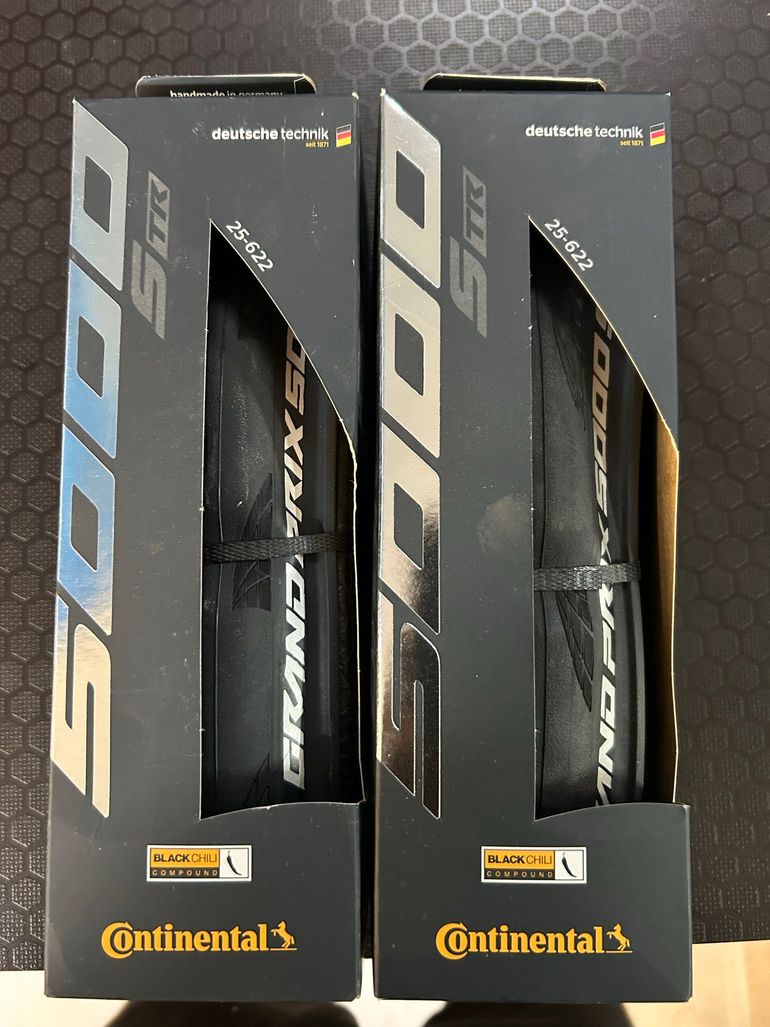 Used 2026 Continental gomme 5000s2 tubeless bike — image 2 of 3