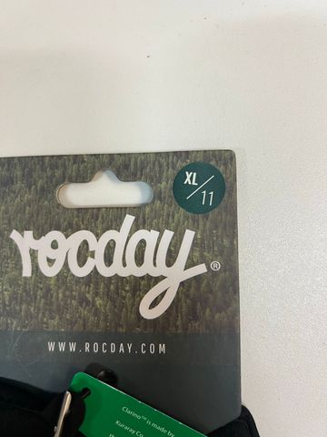 Used Rocday Gloves bike — image 6 of 6