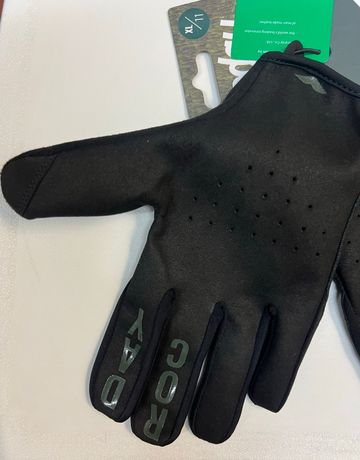 Used Rocday Gloves bike — image 3 of 6