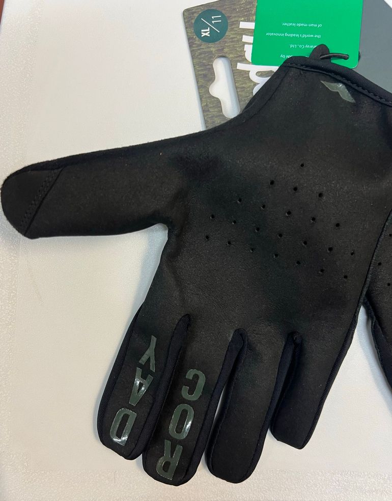 Used Rocday Gloves bike — image 3 of 6