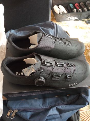 Used Fizik Tempo Decos Carbon Road Cycling Shoe bike — image 2 of 5