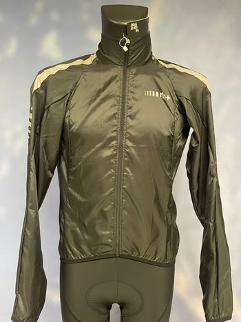 Used Rh+ Mantellina Antivento Leggera tg. M/48 2021 bike — image 1 of 4