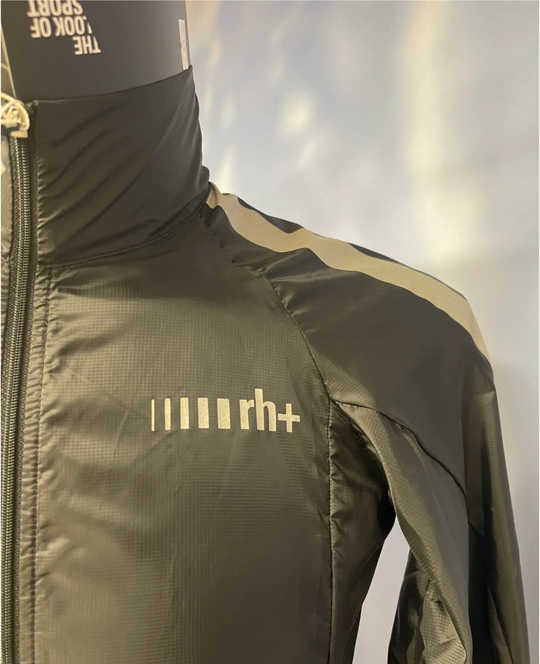 Used Rh+ Mantellina Antivento Leggera tg. M/48 2021 bike — image 4 of 4