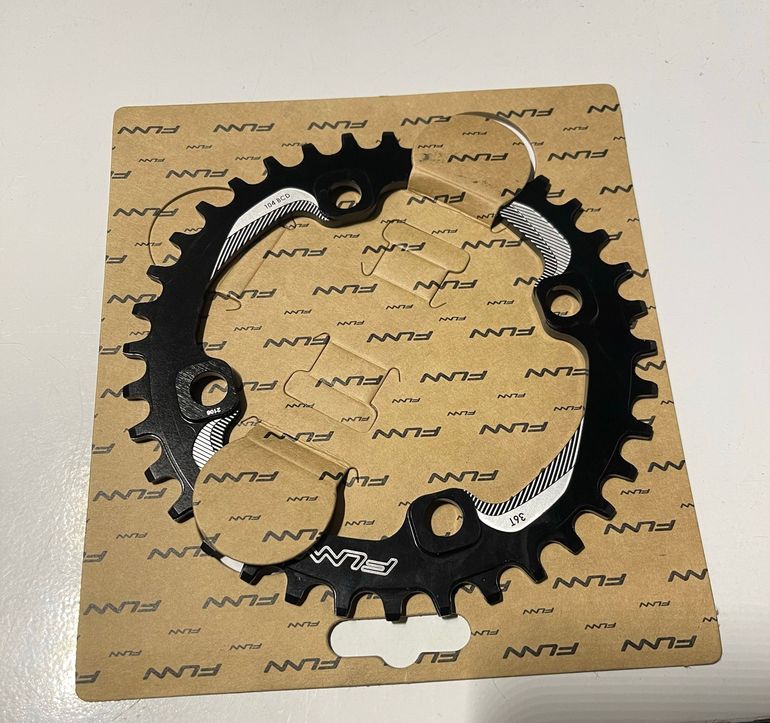 Used Funn Corona  per Shimano 104mm 36T bike — image 2 of 2