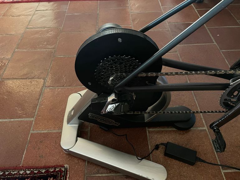 Gebrauchtes Tecnogym Smart trainer bike — Bild 2 von 8