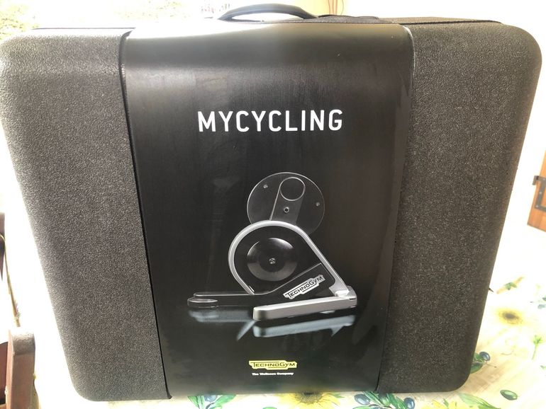 Gebrauchtes Tecnogym Smart trainer bike — Bild 8 von 8
