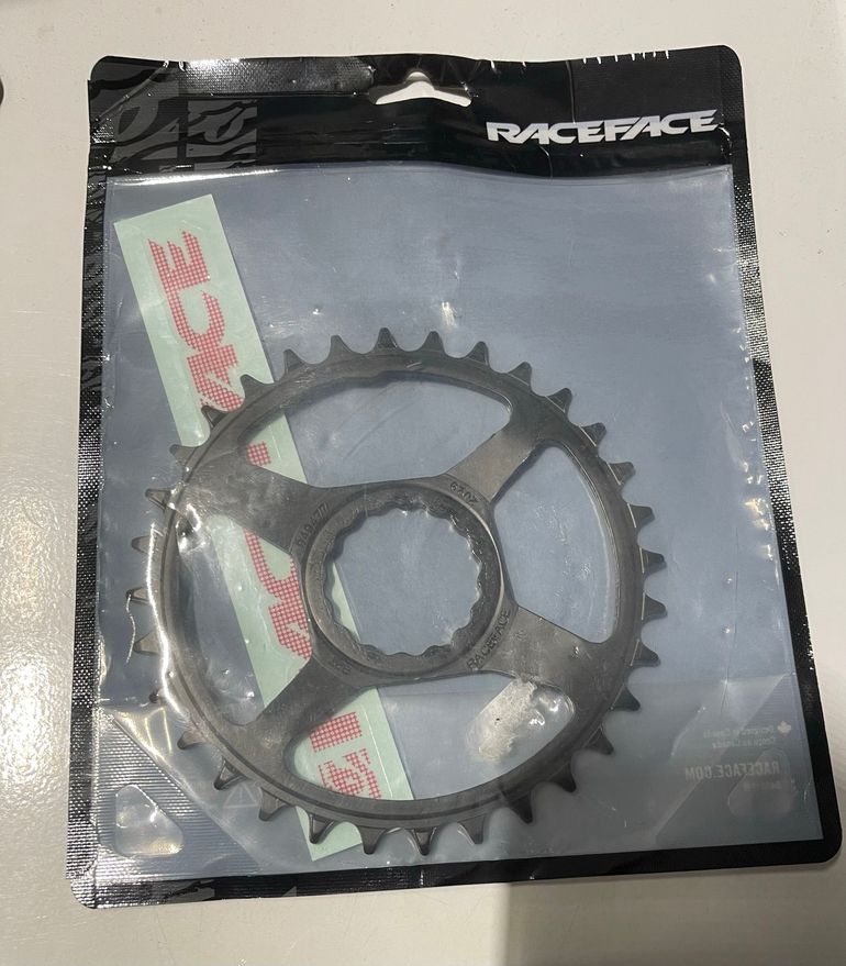 Used Race Face Corona Cinch Direct Mount Acciaio DM 10-12S 32D Nero bike — image 2 of 2
