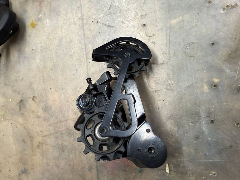 Used 2024 Tektro E-Drive 9-Speed Drivetrain bike — image 6 of 8