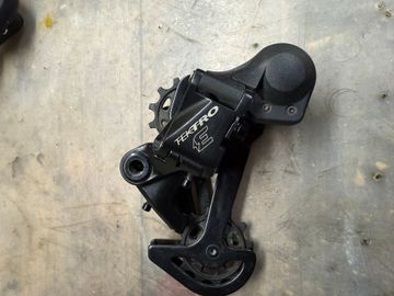 2024 Tektro E-Drive 9-Speed Drivetrain Groupset de segunda mano