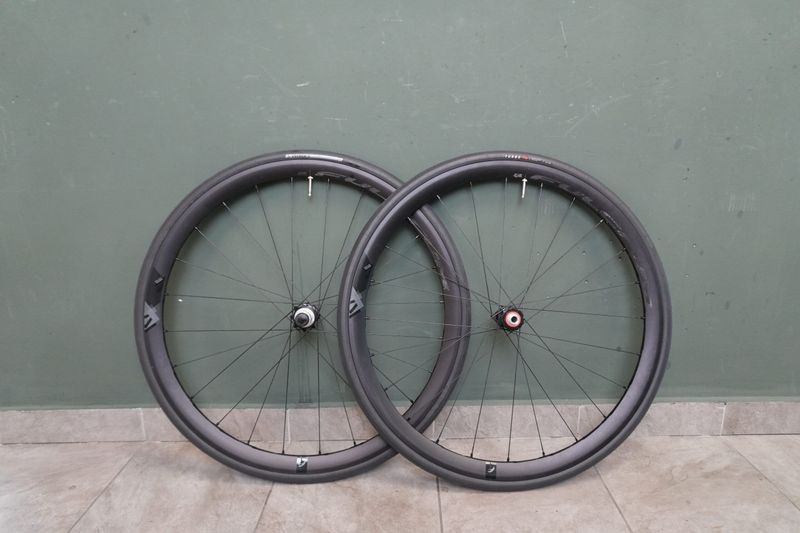 Fulcrum Racing 400 DB C19 Wheelset Wheels usato