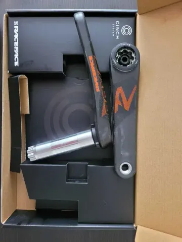 Race Face Next R Crankset 175mm Orange bike d'occasion — image 3 sur 6