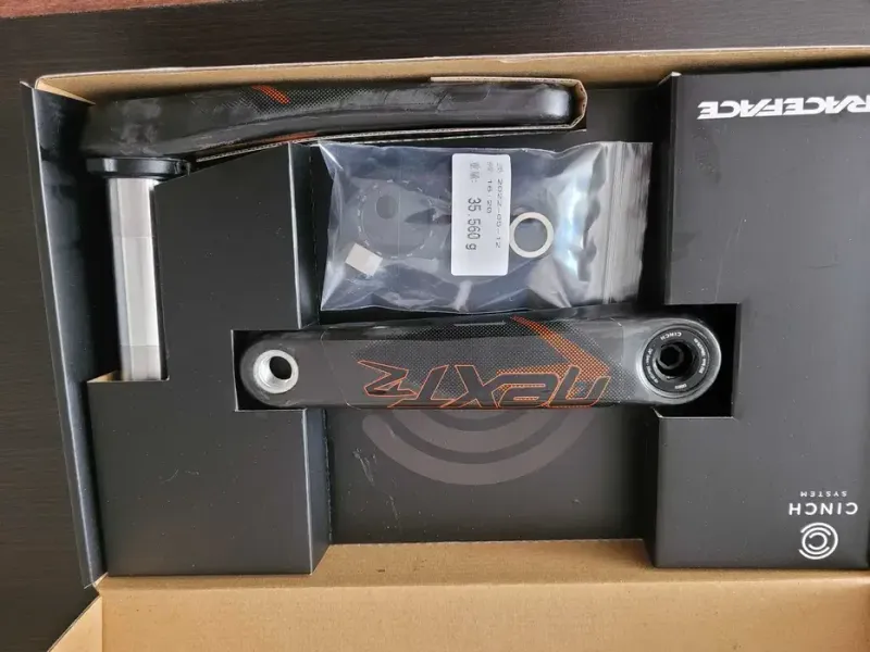 Race Face Next R Crankset 175mm Orange Drivetrain & Pedals usato