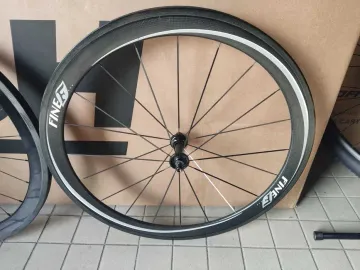 Used FINE bike — image 2 of 3