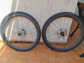 Used 2025 Syncros Capital 1.0 40 Wheelset bike — image 2 of 8