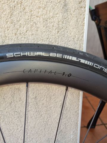 Used 2025 Syncros Capital 1.0 40 Wheelset bike — image 6 of 8