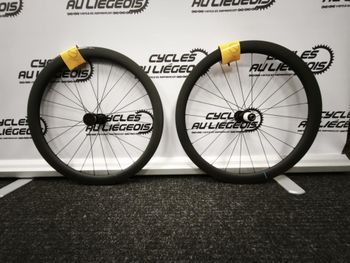 Used Shimano WH-RS710 2025 bike