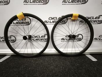 Shimano, Ultegra R8170 C36 Tubeless Wheelset