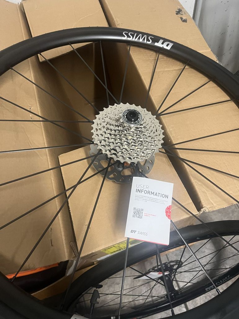 Used 2024 DT Swiss C1800 SPLINE Wheelset bike — image 4 of 9