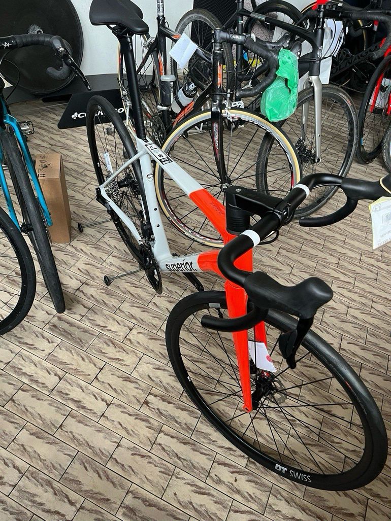 Used 2024 DT Swiss C1800 SPLINE Wheelset bike — image 9 of 9