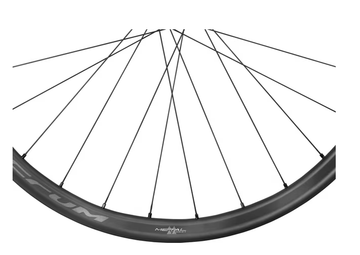 Used Fulcrum Metal Carbon 29" Boost Wheelset bike — image 5 of 5
