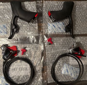 Gebrauchtes Sram RED eTap AXS Shift-Brake System bike — Bild 2 von 4