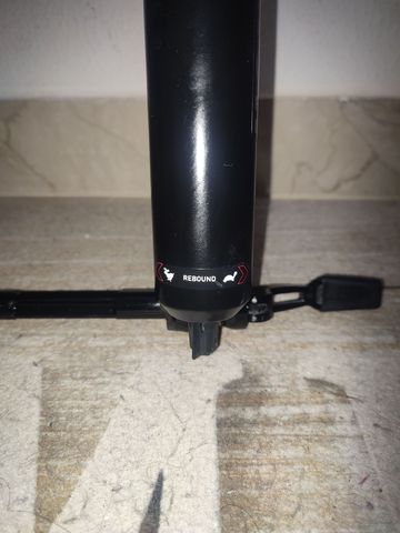 Used 2021 RockShox silver TK 160mm boost bike — image 5 of 8