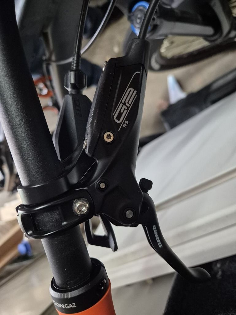 Used 2025 SRAM G2 RS Brake Set bike — image 2 of 4