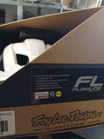 Used Troy Lee Designs Casco Enduro MTB Flowline Orbit MIPS Bianco XL/XXL bike — image 13 of 15