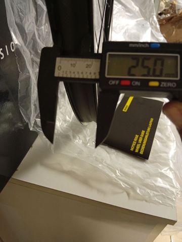 Used Mavic Ruota Post MTB & E-bike 29 Boost 12x148 Microspline bike — image 5 of 9