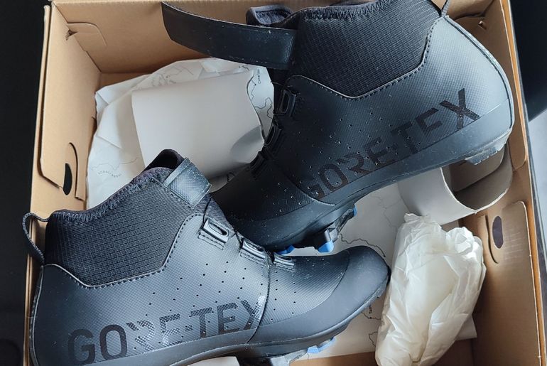 Used 2025 Fizik Artica GTX Road Cycling Shoes bike — image 2 of 6