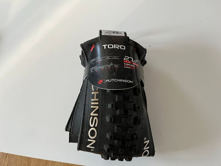 Used Hutchinson Toro MTB Tire bike — image 1 of 2
