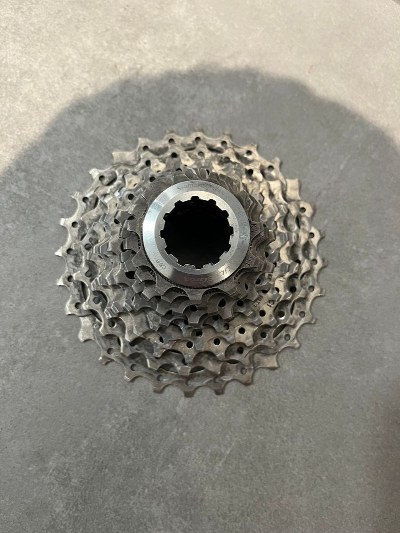 Tweedehands Shimano Ultegra CS 6700 10fach 11-28 2013 Drivetrain & Pedals