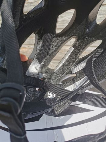 Used Kenny K-One Casque bike — image 5 of 5
