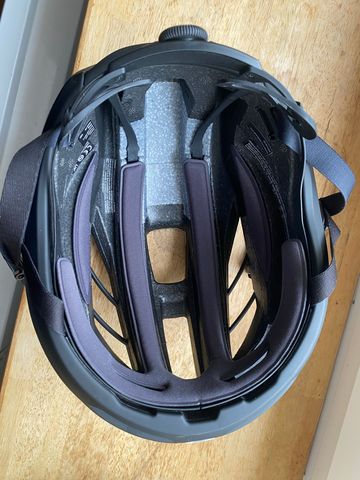 Used 2026 Oakley Velo Stelvio Helmet bike — image 7 of 8