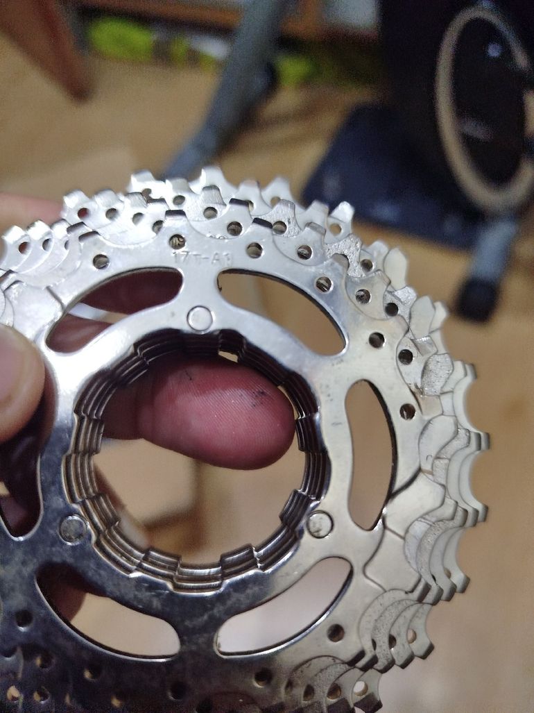 Used desconcida paquete 5 piñones 17/25 hg bike — image 2 of 4