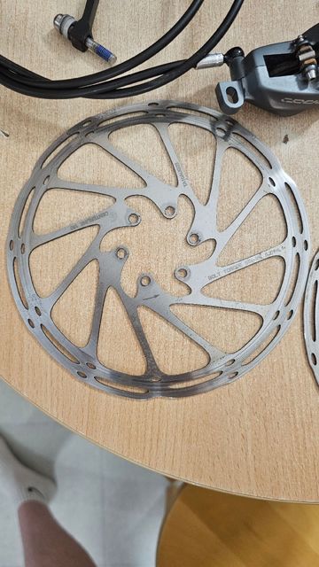 2025 SRAM Code Bronze Stealth Disc Brake bike de segunda mano — imagen 6 de 6