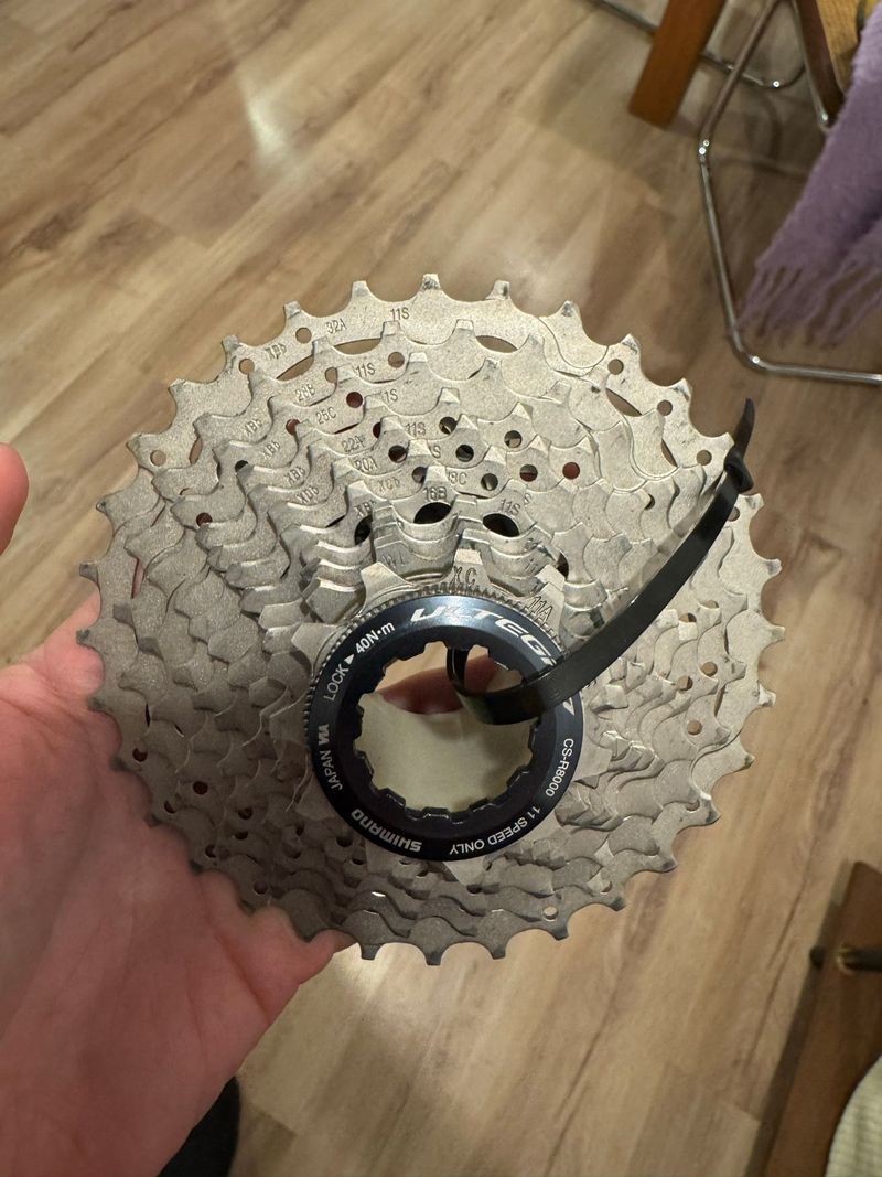 Tweedehands 2026 Shimano Ultegra 11-speed 11-32 Cassette Drivetrain & Pedals