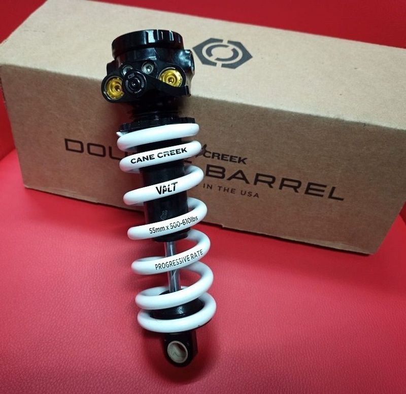 Cane Creek DB Coil + Spring Rear Shock Rear Suspension usato
