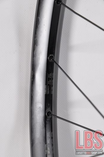 Used Dt Swiss E1900 Spline 29 622x30 Rear Wheel bike — image 9 of 12