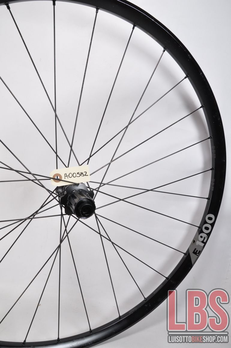 Used Dt Swiss E1900 Spline 29 622x30 Rear Wheel bike — image 12 of 12