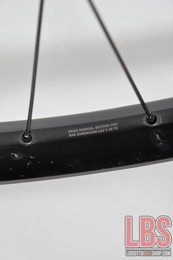 Used Dt Swiss E1900 Spline 29 622x30 Rear Wheel bike — image 11 of 12