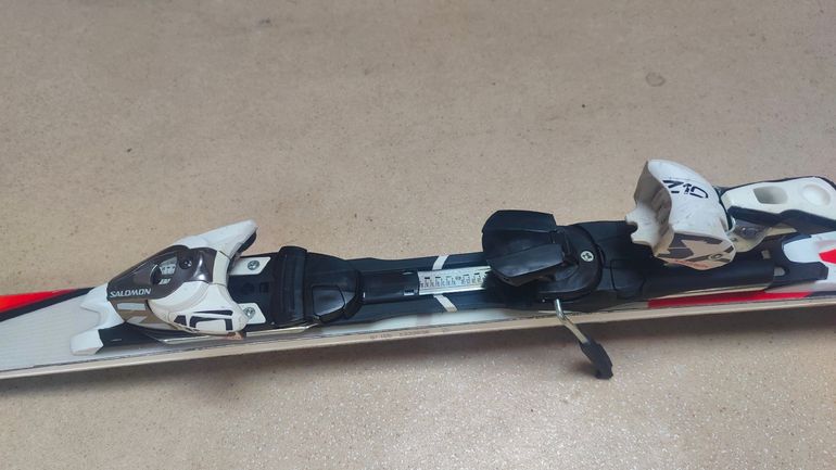 Używany 2015 Wedze SRX 800 Skis with Boost Bindings bike — zdjęcie 7 z 8