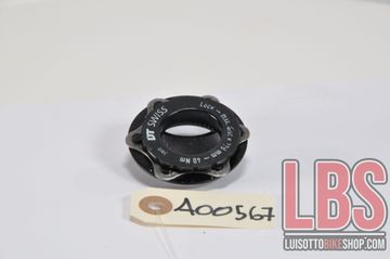 Used Dt Swiss Centerlock to 6-bolt Disc Adapter Pair bike — image 10 of 10