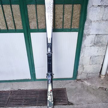 Used 2015 Rossignol cobra Skiing & Skitouring