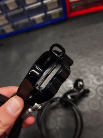 Used Sram Kit Leve Freno Silver Stealth 4p 2025 bike — image 5 of 9
